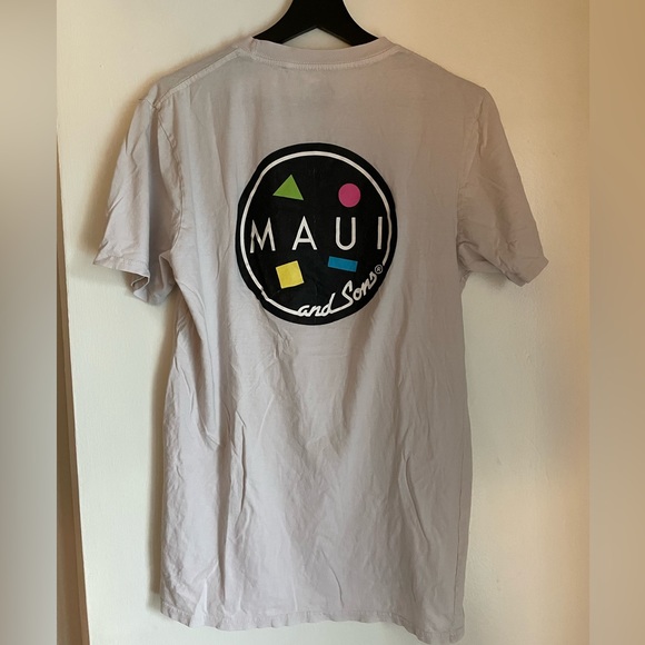 90s Style Dad Shirt (Maui & Sons) - Picture 2 of 5